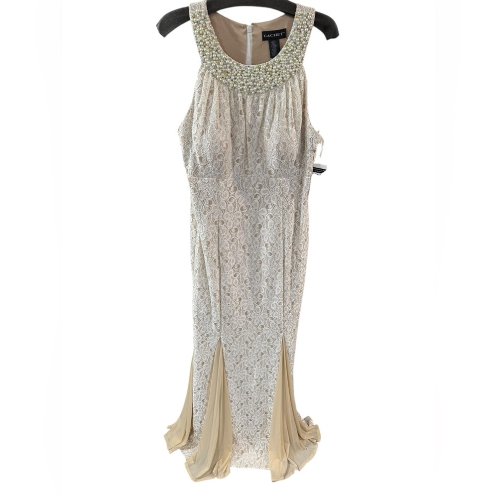 NWT Cachet‎ Pearl-Embellished Lace Dress